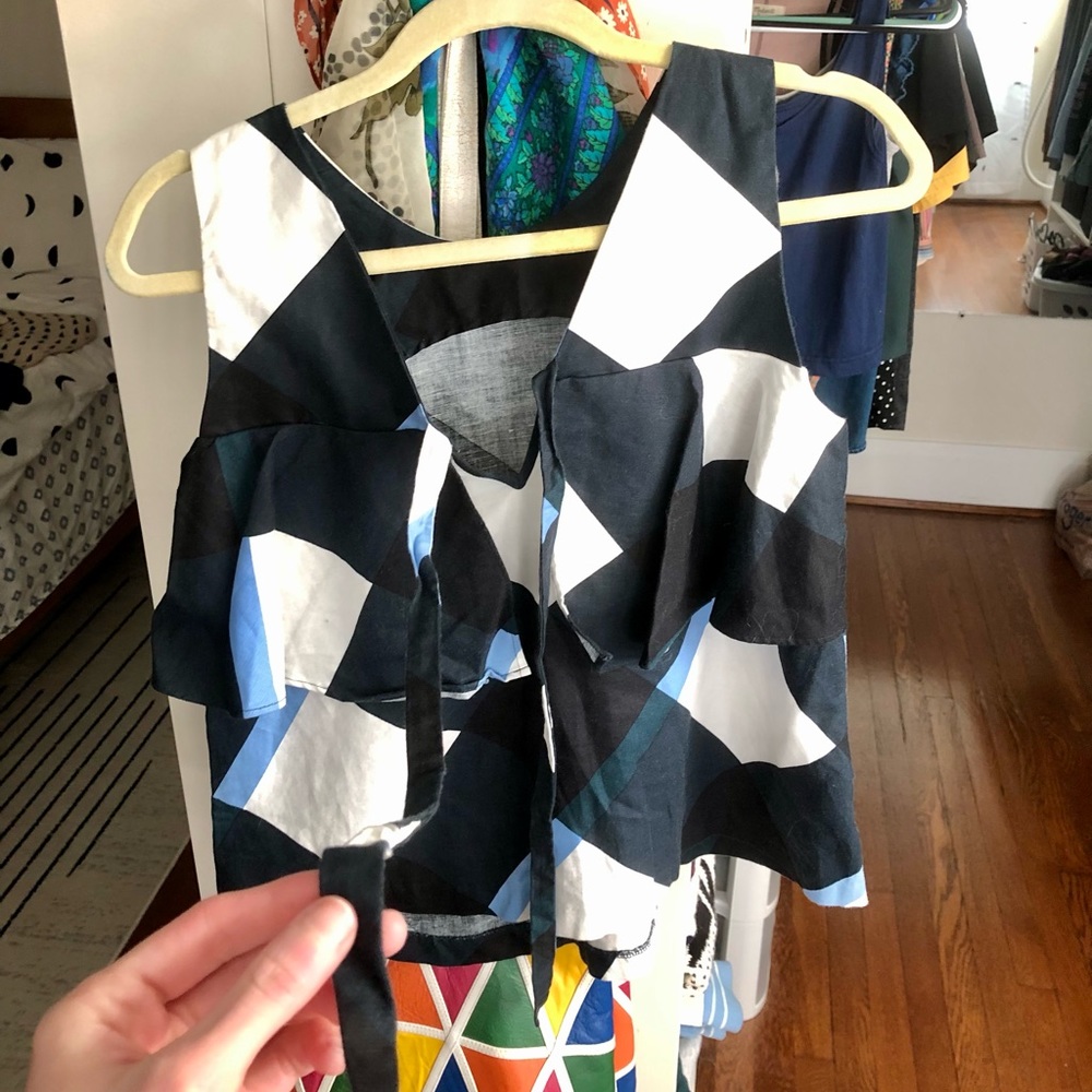 Checkered Tank Top - Picture 4 of 5